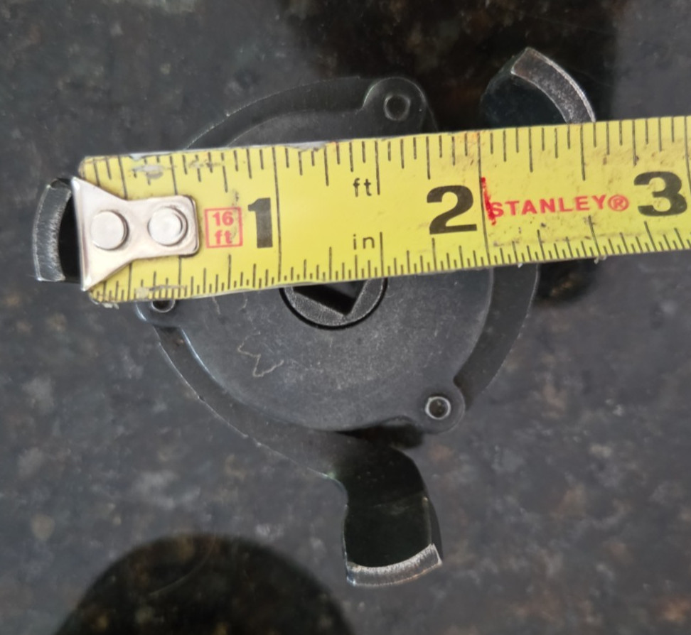 Matco Tools MST60C 3/8″ Drive 3-Leg Jaw Oil Filter Wrench