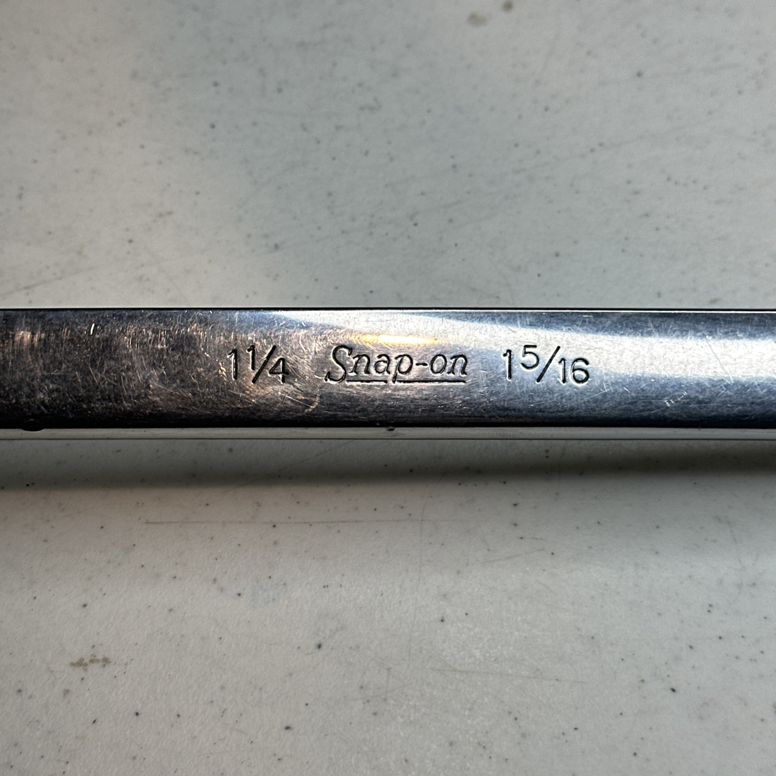 Snap-on XB4042 Offset Box Chrome Wrench 1-1/4in. x 1-5/16in. 12-Pt Snap On USA