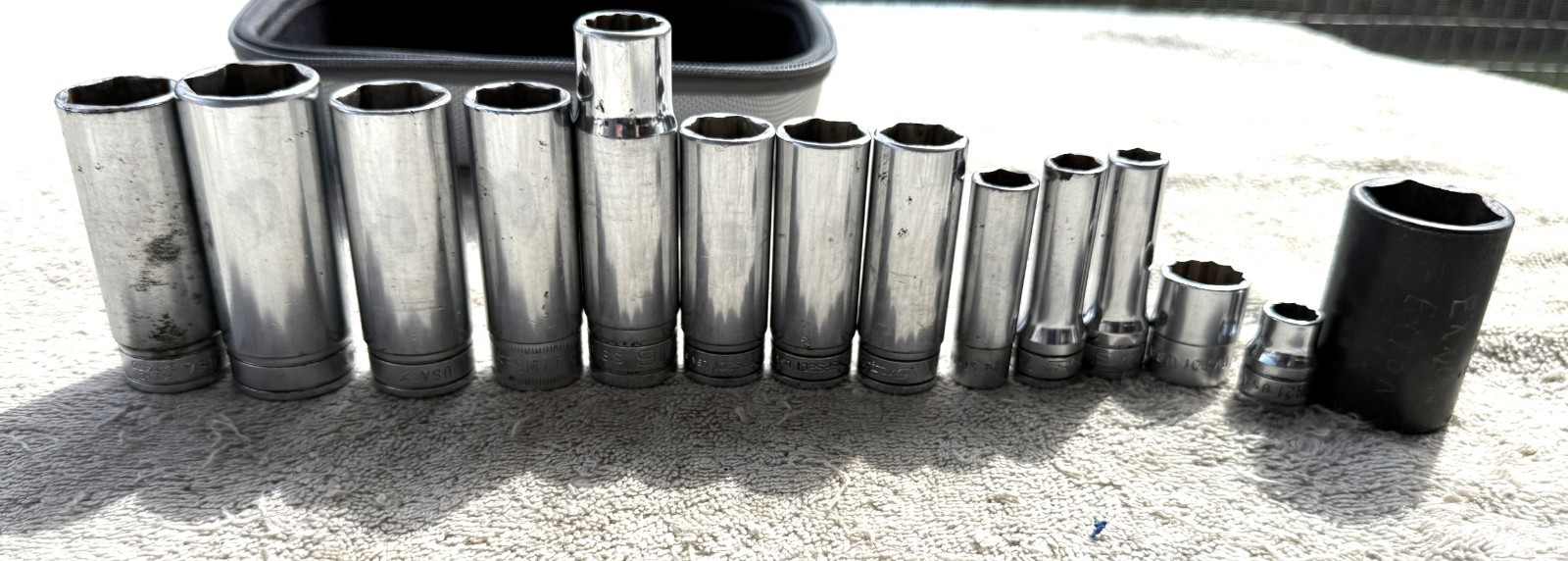 LOT OF 14 SNAP-ON SOCKETS – AS PICTURED