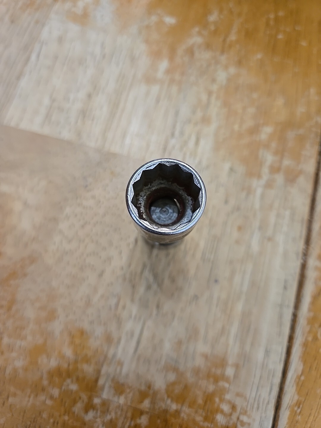 Snap On 3/8″ Drive 5/8″ 12PT Chrome Swivel Socket FVU20