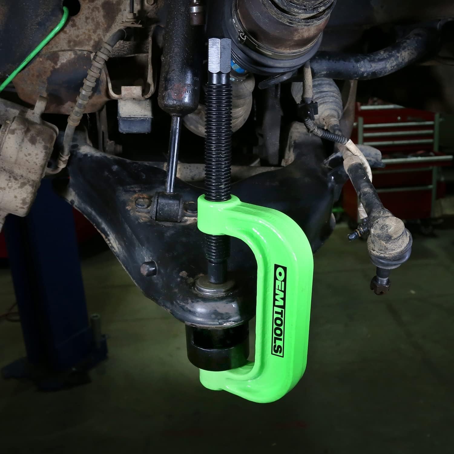 Extended Ball Joint Press Tool with Forged Steel Construction for Trucks