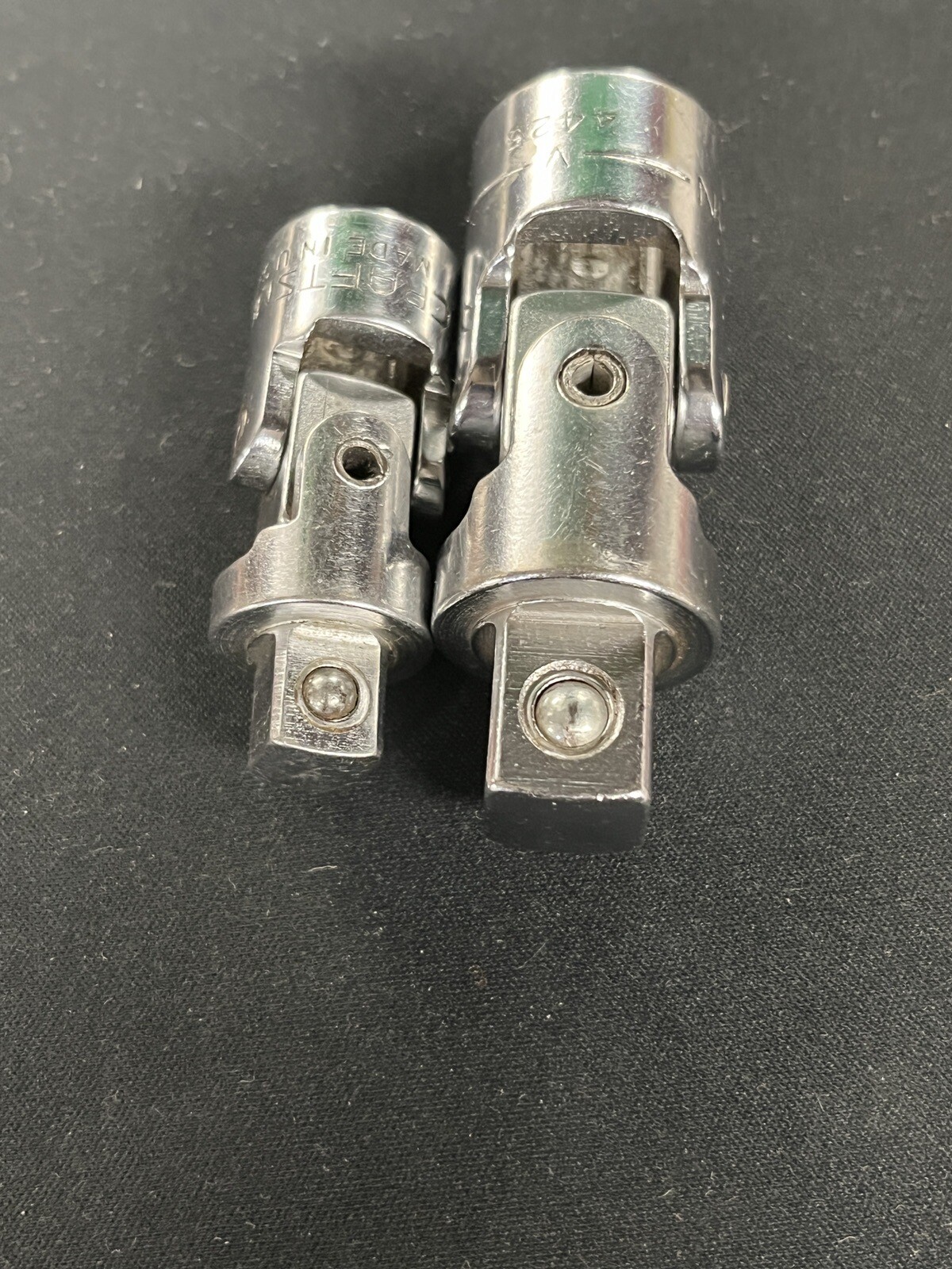 2 Craftsman Universal Joints V 1/2″ & 3/8″, 4435 & 4425