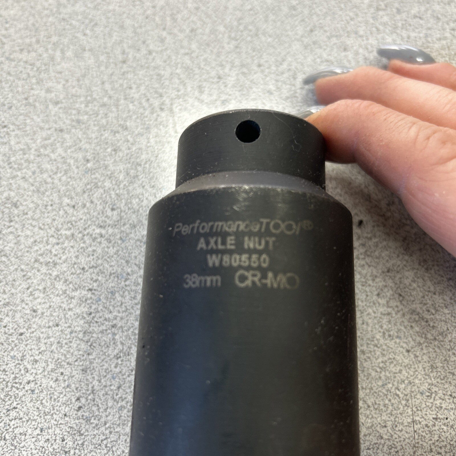 Performance Tools Axle Nut Socket 1/2 Drive 38MM 6PT CR-MO Pneumatic