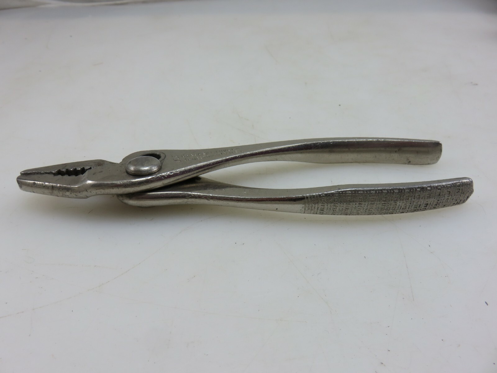 Crescent L26 Adjustable Thin Nose Slip Joint Pliers 6.5″ Long Vintage USA
