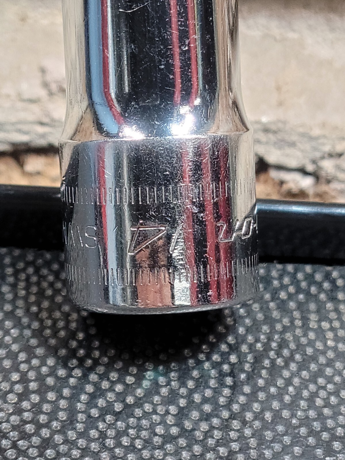 Snap-on Tools SWM141A 14mm 1/2″ Drive Metric 12-Point Shallow Socket Chrome USA