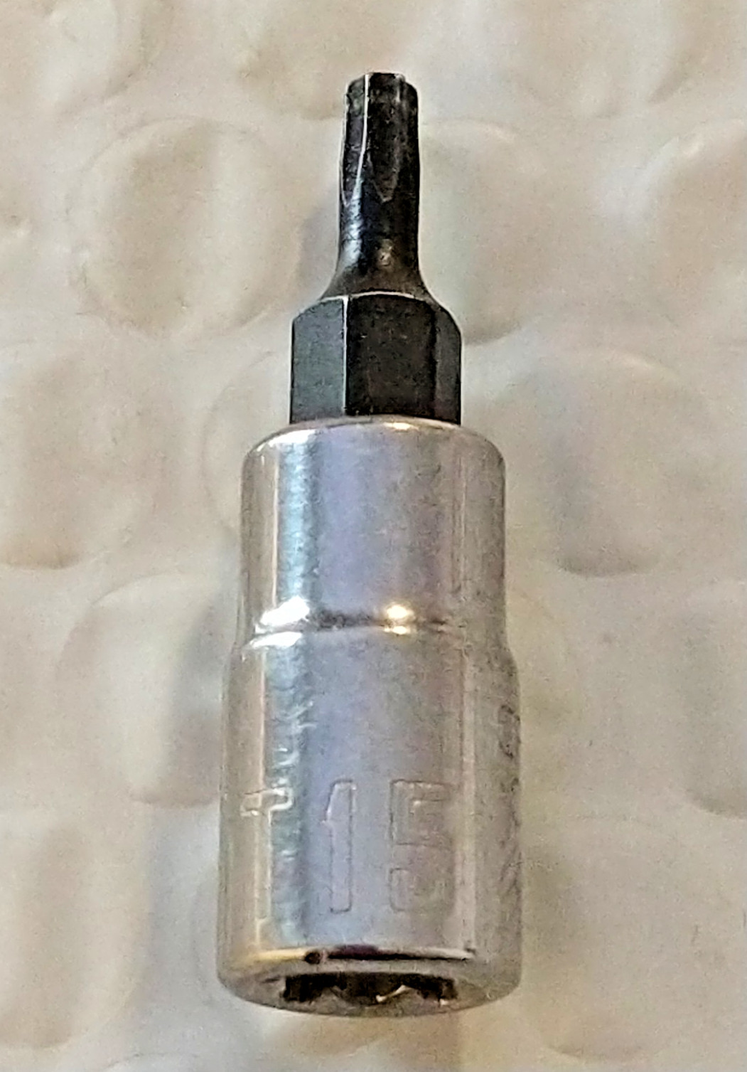 CRAFTSMAN TOOLS CMMT42661, 1/4″ SOCKET DRIVEN, T15 TORX BIT.