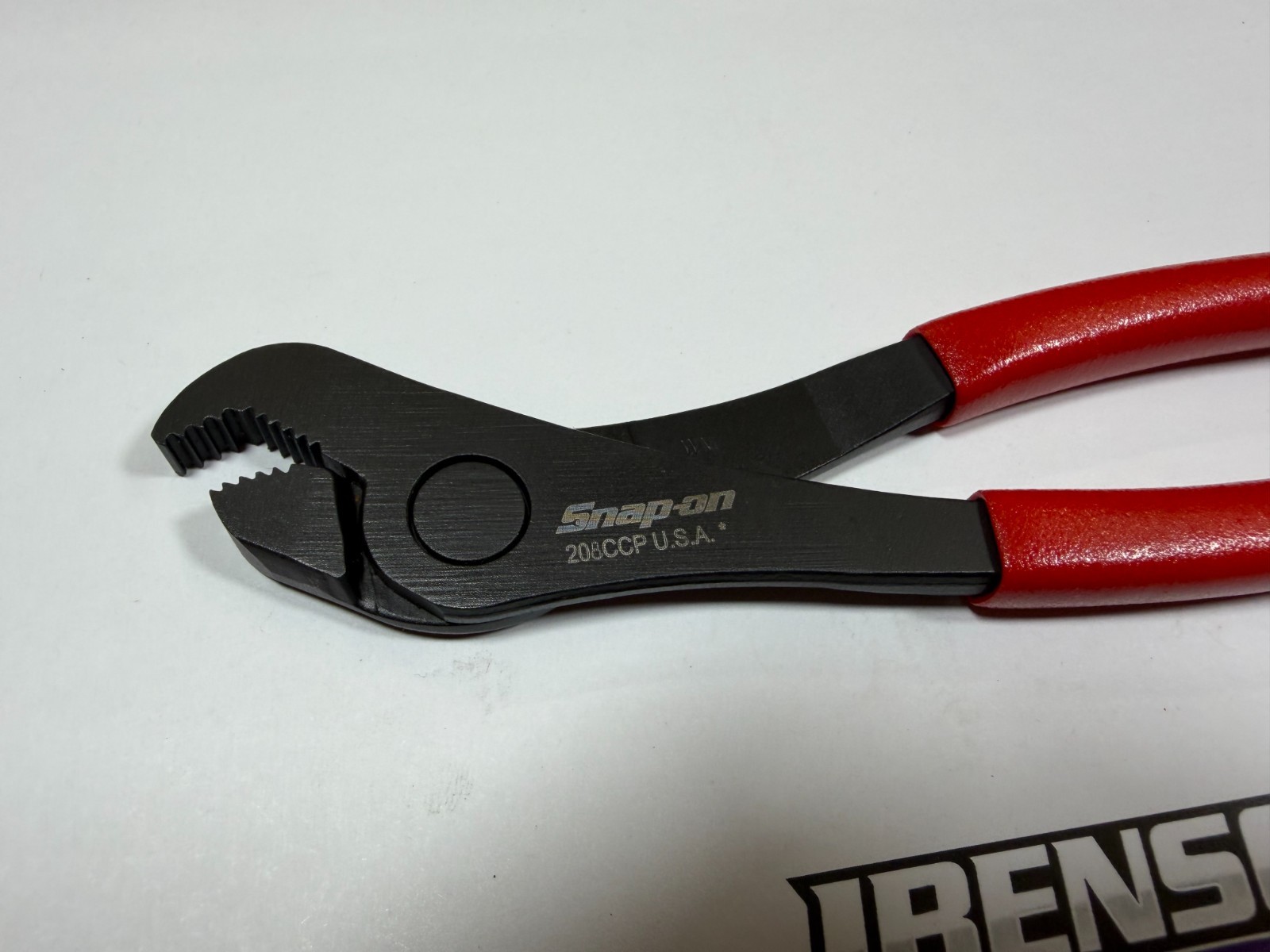 Snap-on Tools USA NEW RED Soft Grip Angle Nose Battery Terminal Pliers 208CCP
