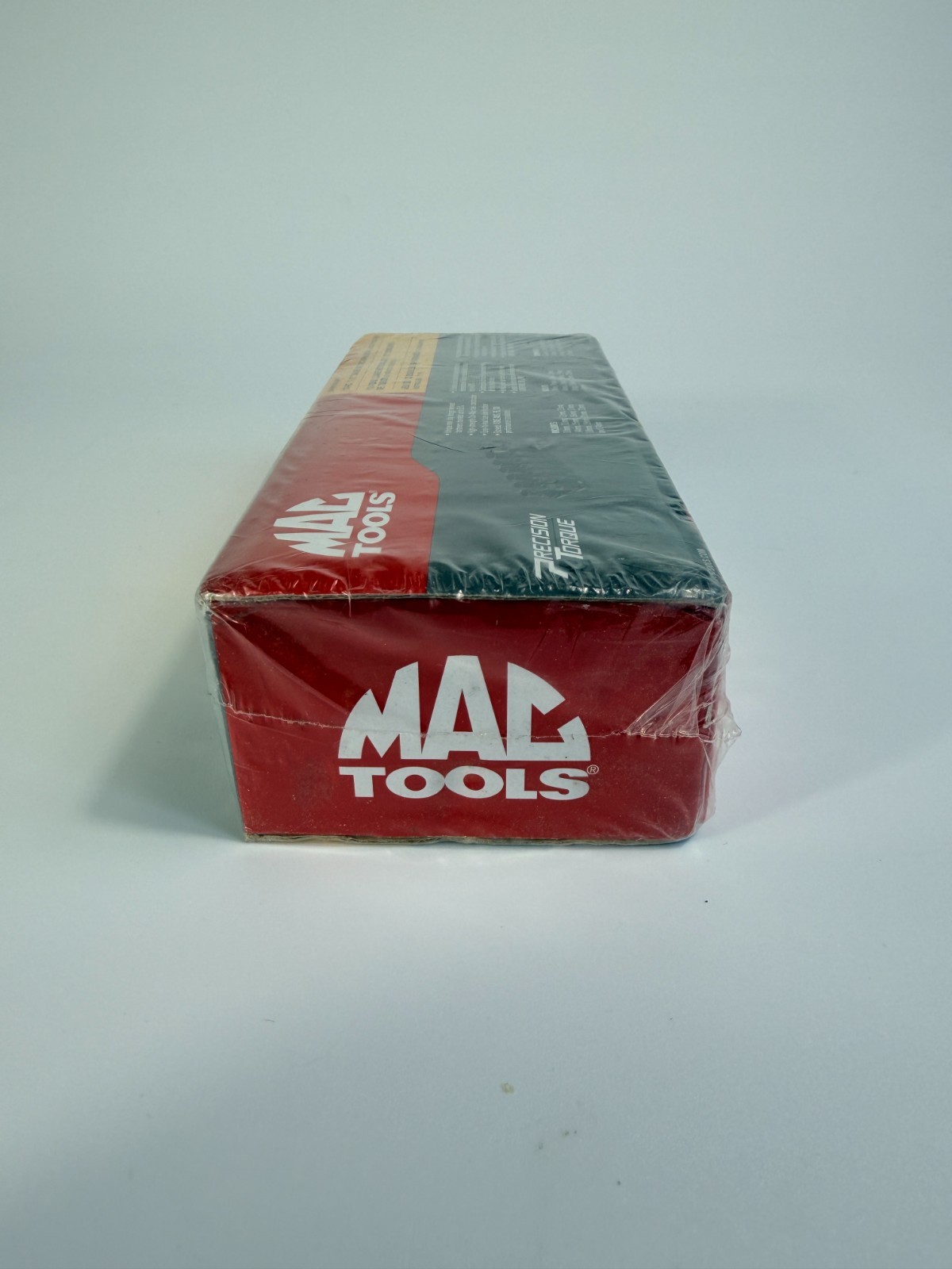 Mac Tools SVPM136BRPT 13-piece 1/2″ drive metric spherical impact socket set