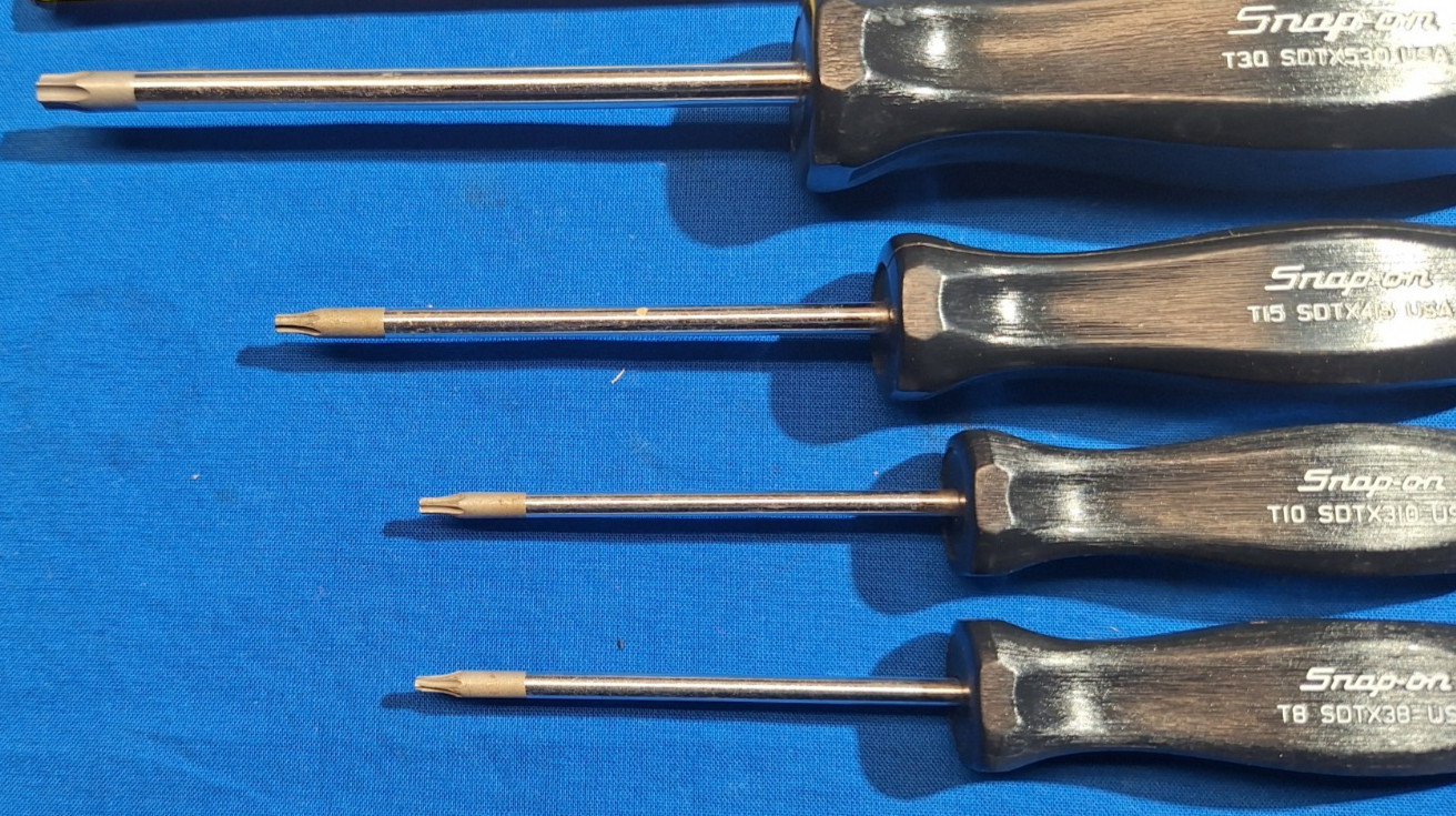Snap-On 4 piece torx driver set hard black handles T30, T15, T10, T8 SDTX530