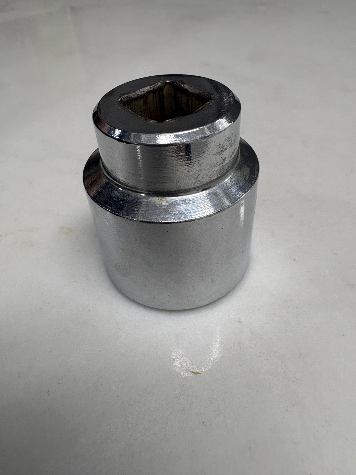 MAC Tools V346 1-1/16in 6 Pt 1/2” Drive Shallow Socket USA