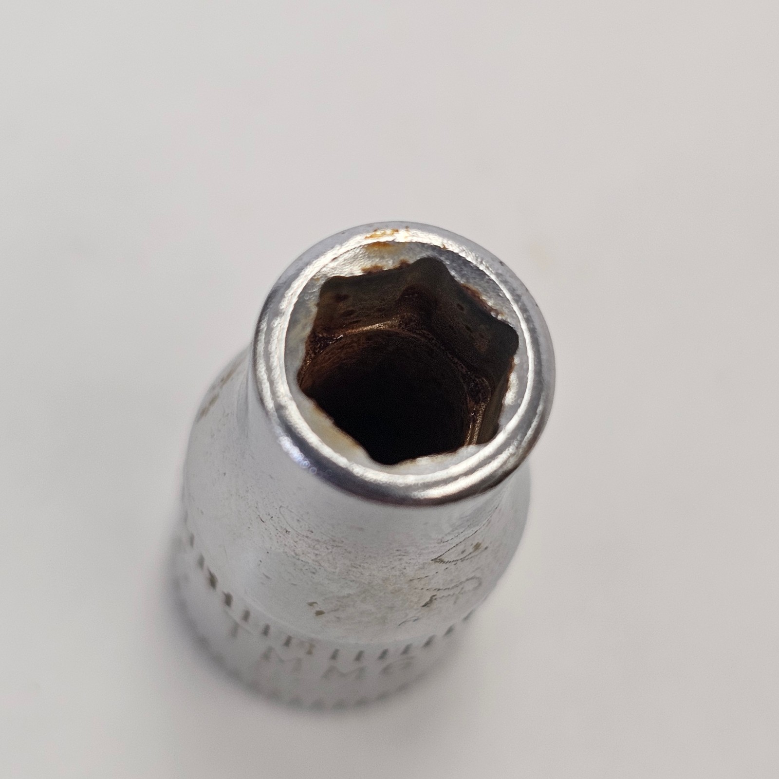 Snap-on TMM6, 6mm Metric 1/4″ Drive 6-Point Shallow Socket Chrome USA