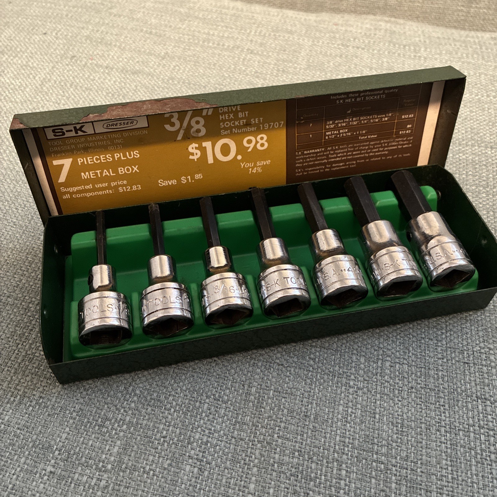 VTG S-K Tools USA 7pc 3/8 Drive SAE Hex Bit Socket Set in Metal Case 1/8″-3/8″