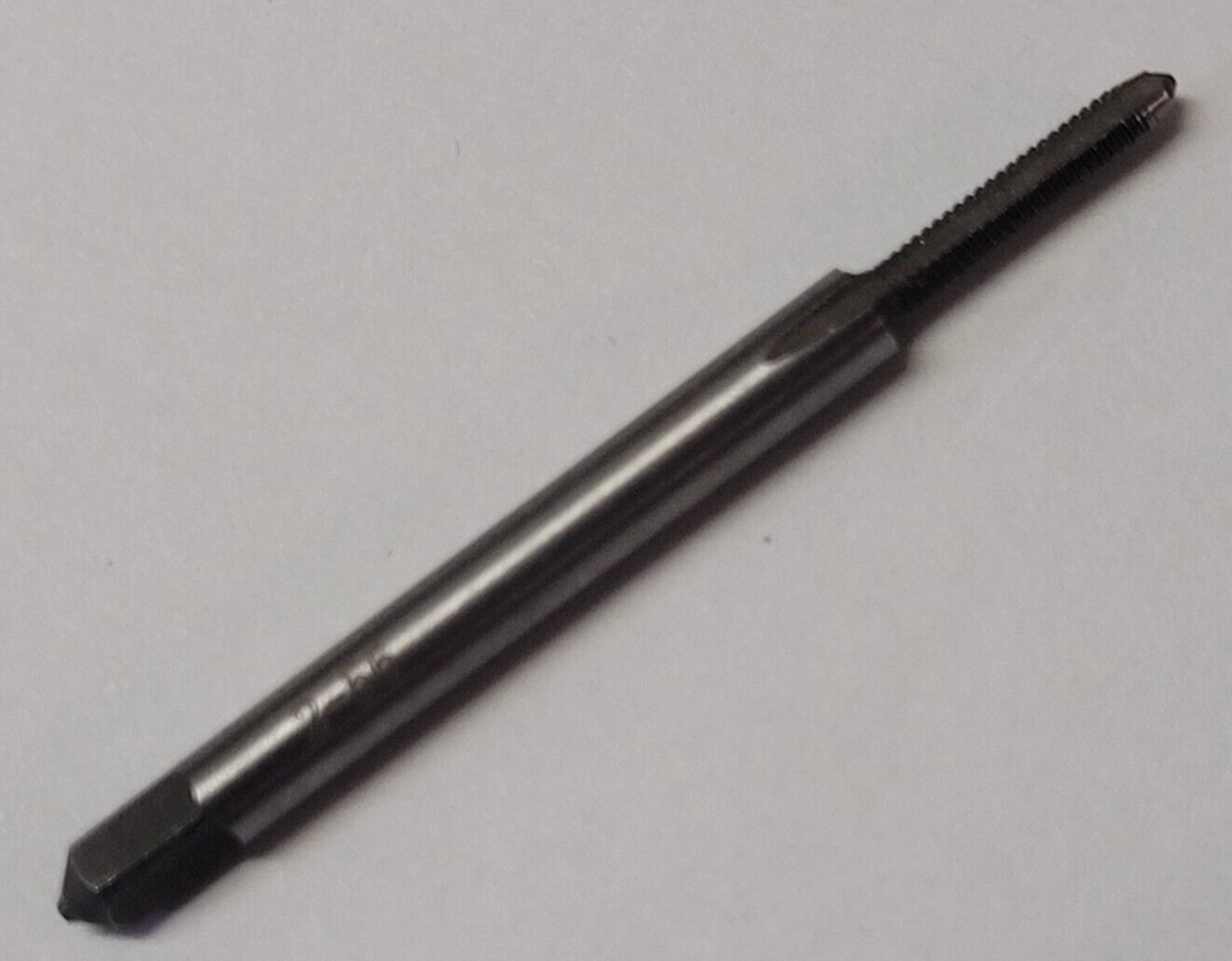 2-56 Bottom NC Hand Tap NF A1 421-20256 Carbon Steel 4 FL USA 2/56