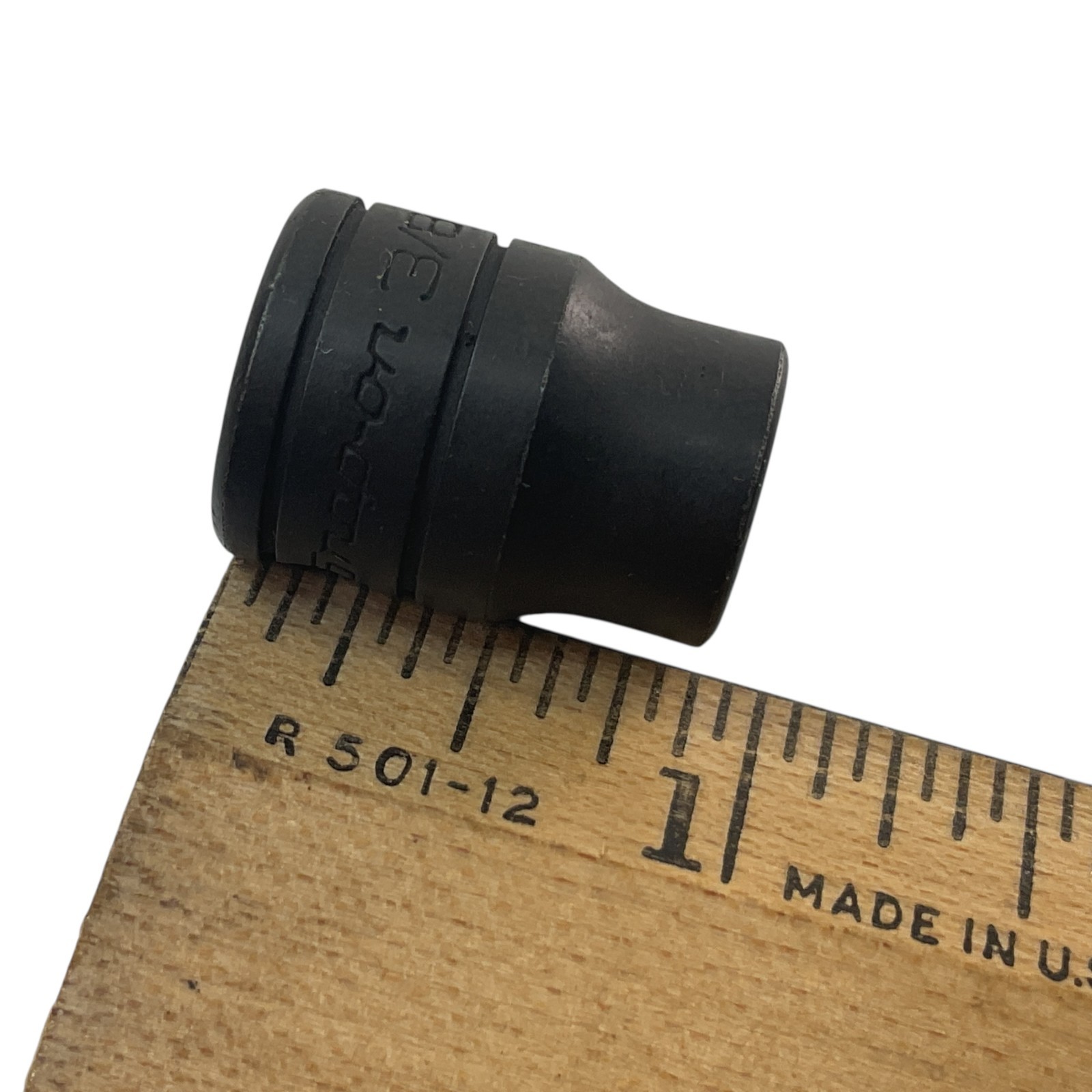 Snap-On Shallow Socket 3/8″ GF121 3/8″ Drive 12 Pt As Pictured Mechanic Tool