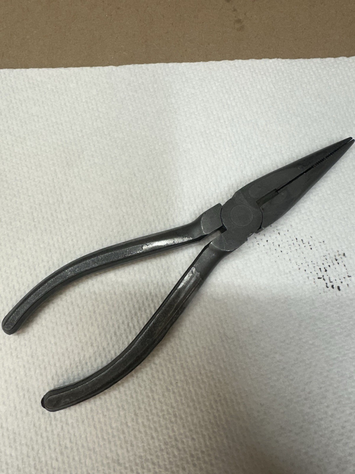Vintage 6.5″ Needle Nose Pliers w/ Side Cutter – Unmarked