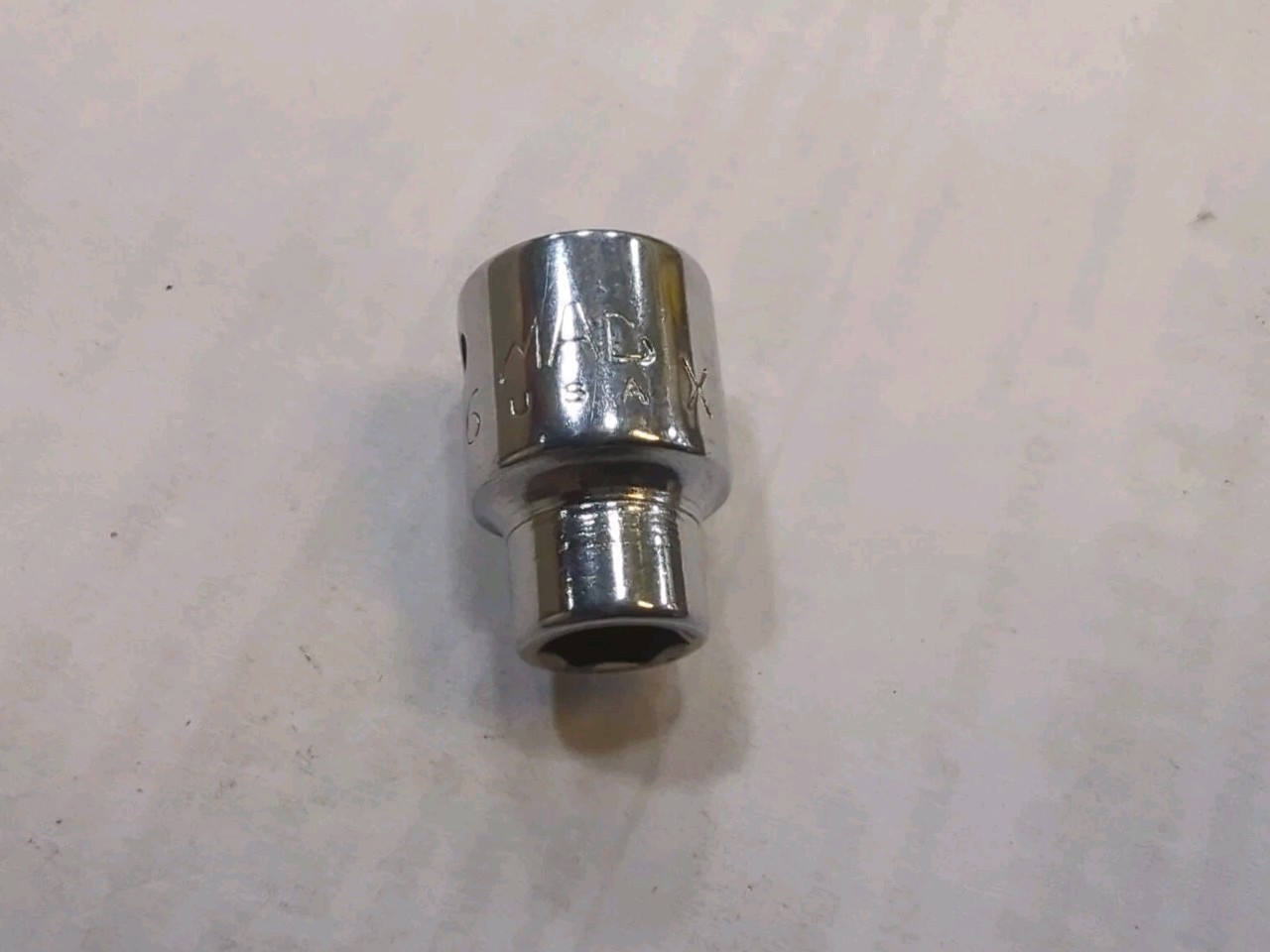 Mac Tools USA X106 5/16″ SAE Shallow Socket 3/8″ Drive 6 Point Chrome Finish