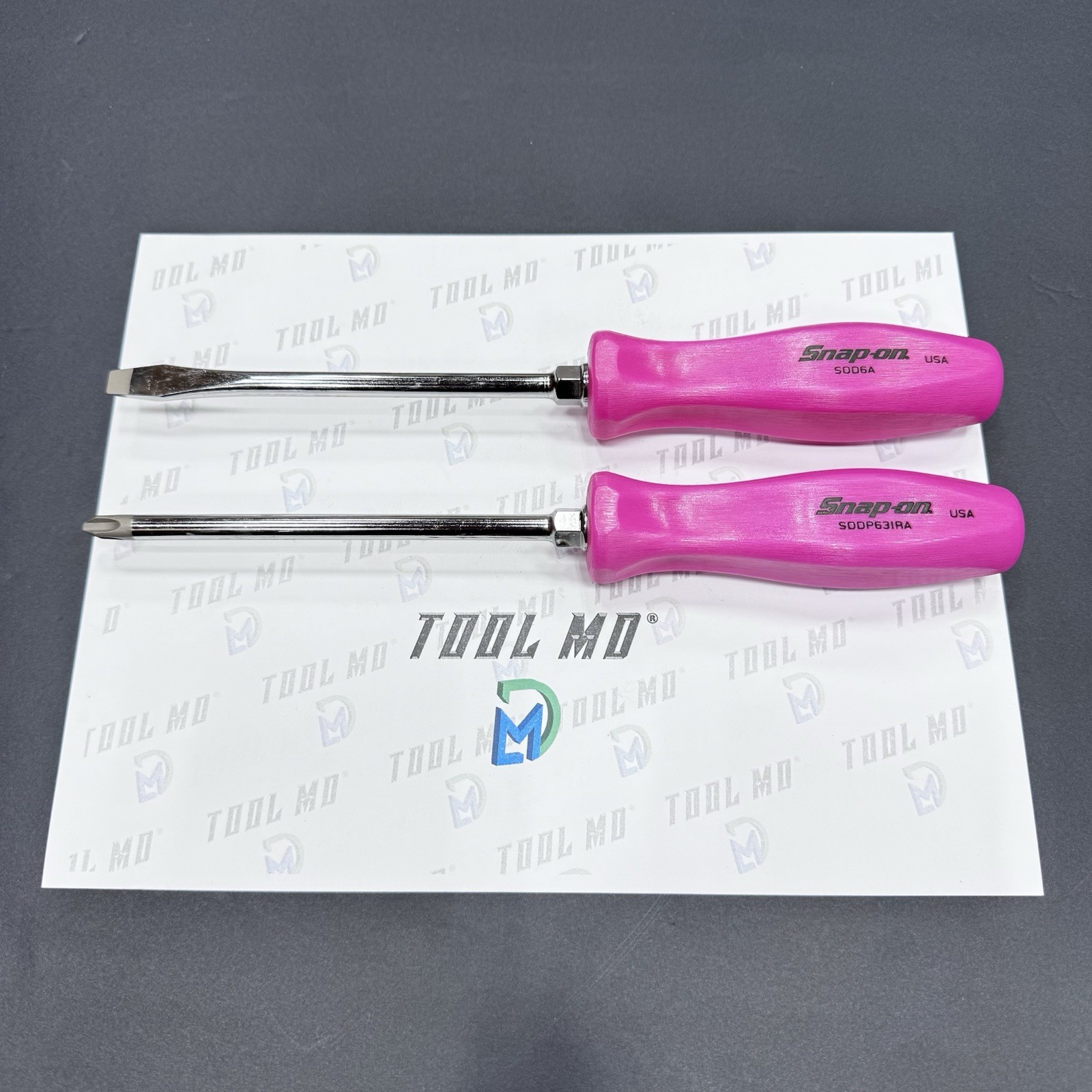 Snap-on Tools RARE 2pc ELECTRIC PINK Hard Handle Screwdriver Set SDDP63IRA SDD6A