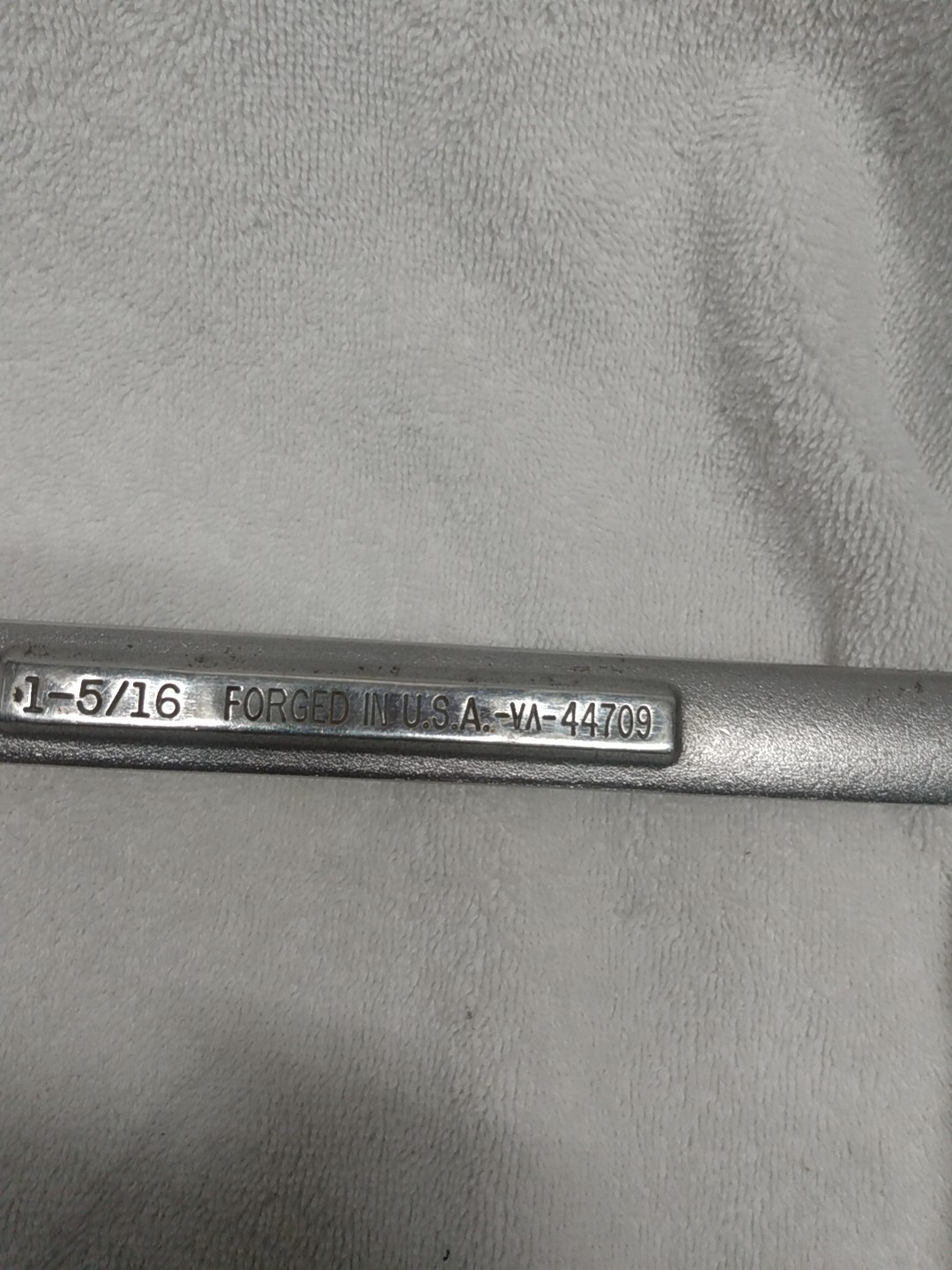 Craftsman 1-5/16 Open/ 12 pt Closed Ended Combination Wrench VA-44709