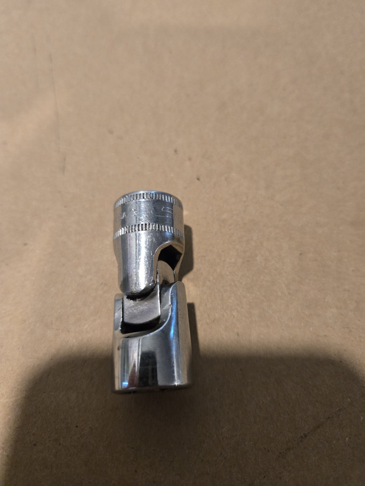 Snap On 3/8″ Drive 13MM 6PT Metric Chrome Universal Swivel Socket USA FSUM13