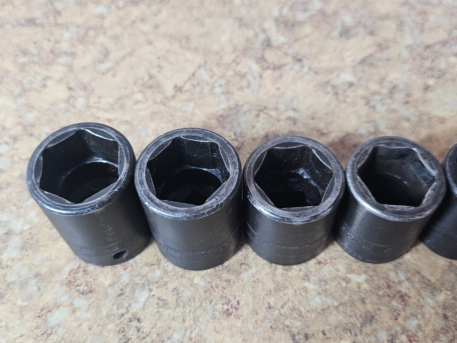 Snap-On 15pc 1/2″ Drive 6PT Metric Shallow Impact Socket Set (10–24 mm) 315IMMYA