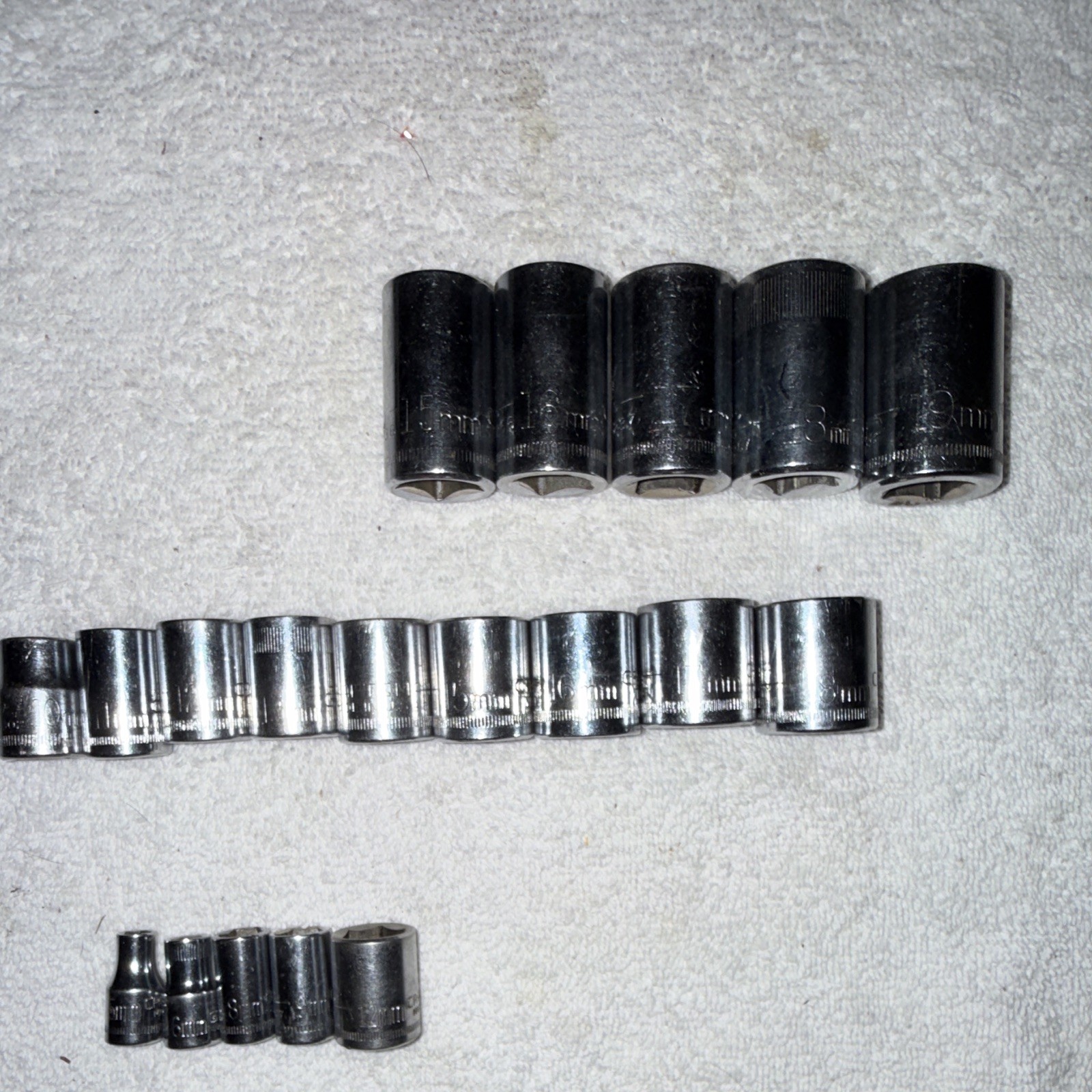 Craftsman USA Made Metric Sockets – Mainly 12pt, 1/2″ And 3/8″ Drive – 19 Pieces