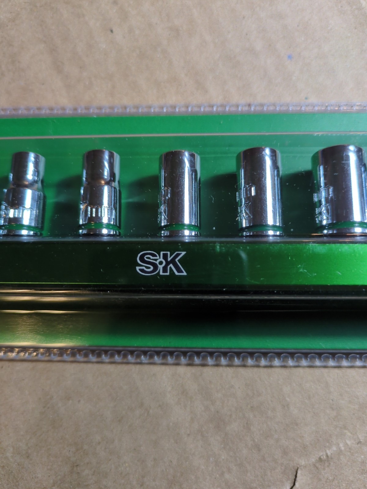 SK Professional Tools 1/4″ Drive Metric Socket Set Standard 6-point New Lifetime