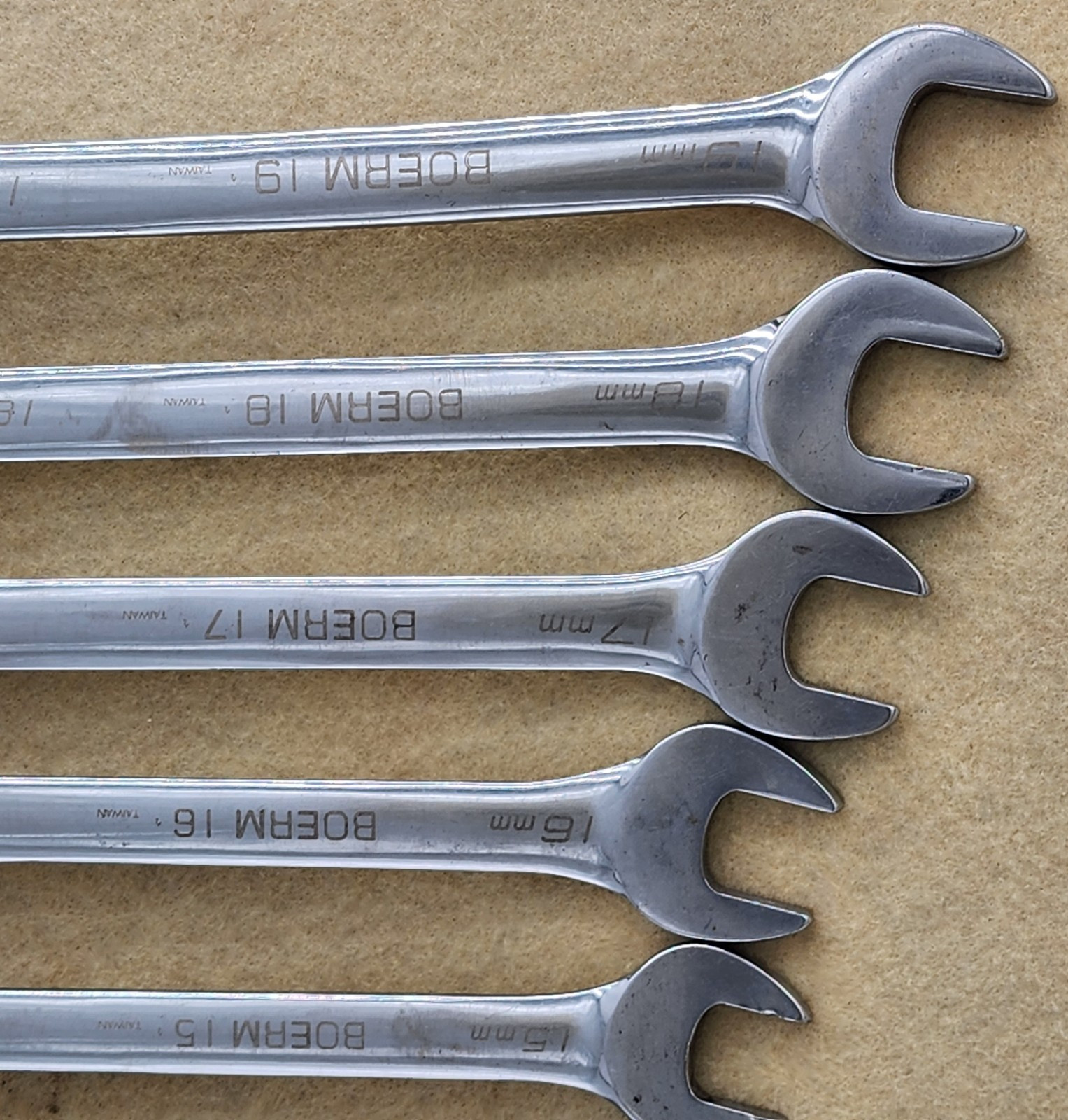 Blue-Point 12 Pc Metric Reversible Ratcheting Combination Wrench Set 8mm-19mm Sn