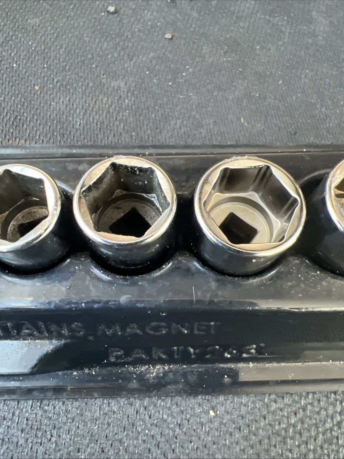 Snap On 112TMMY 12pc 1/4″ Drive 6-Point Metric Shallow Socket Set – (5–15 mm) 🔥
