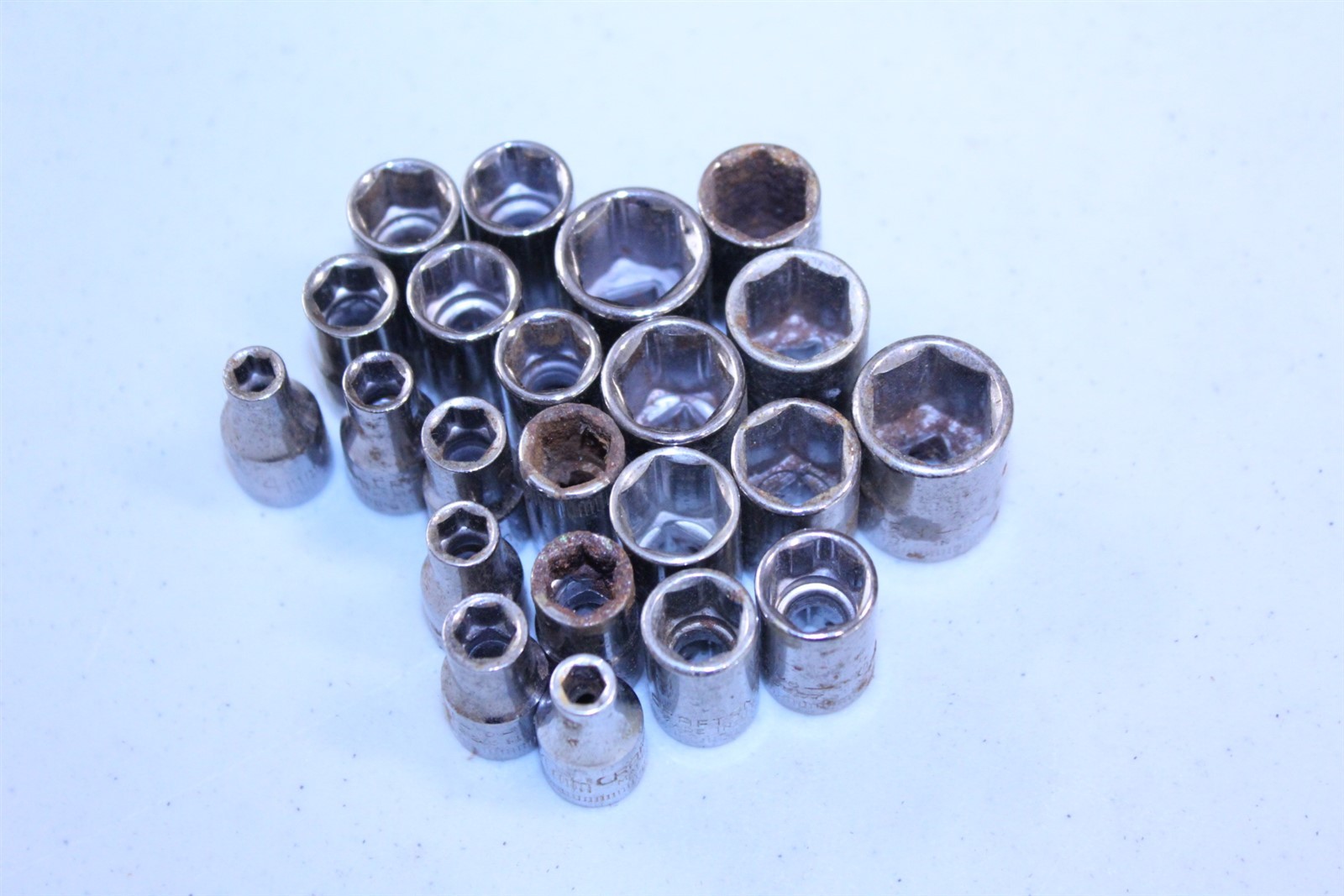 Set of 22 Misc Metric 1/4″ Drive Sockets Not a Complete Set