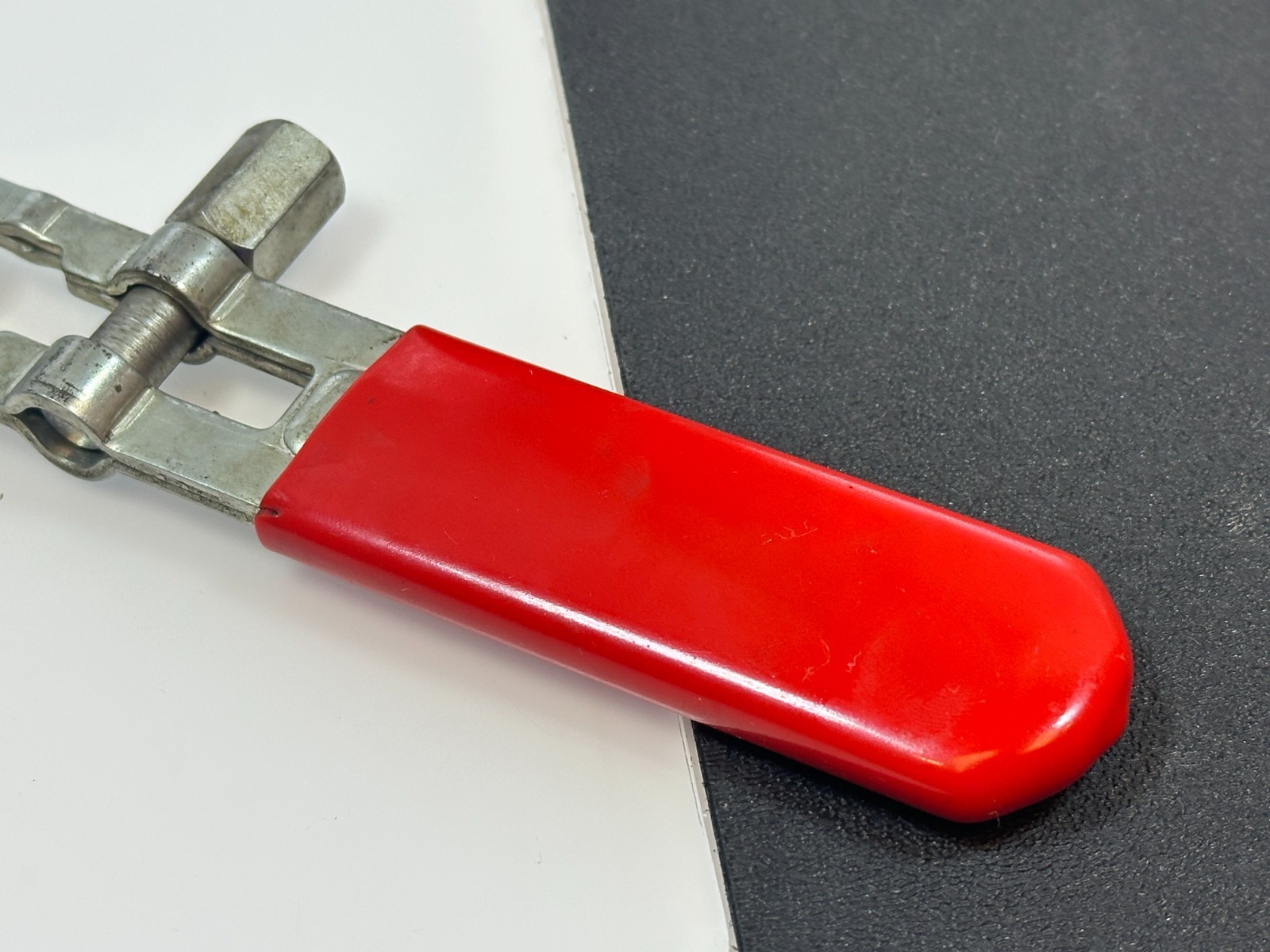 KD Tools USA 3191 CV Joint Boot Clamp Tightening Wrench Tool, Red Grip