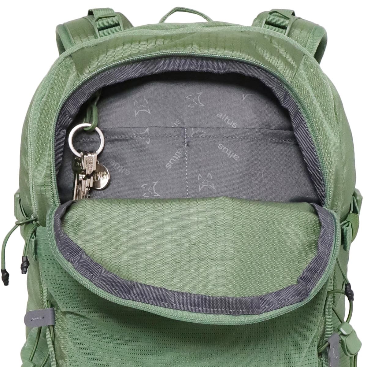 Mochila daypack 30L. C VERDE T U