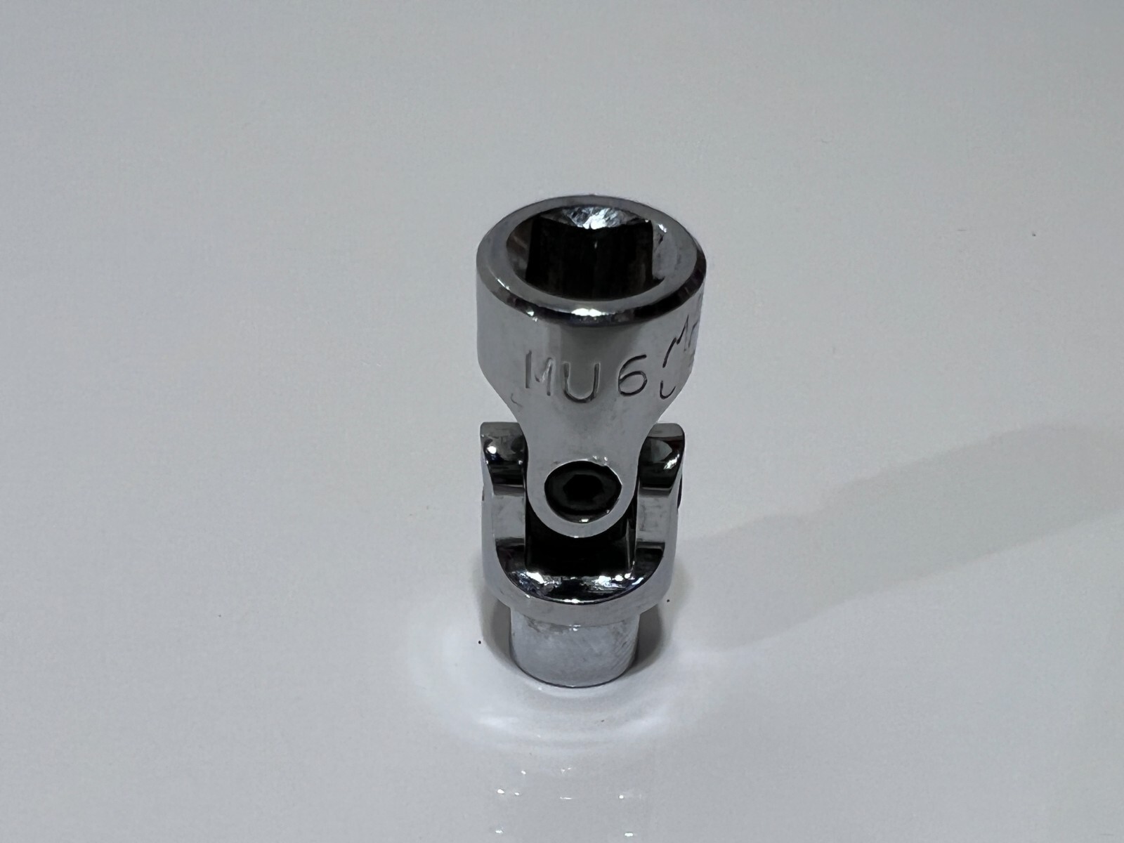 MAC Tools USA MU66MM 6mm Metric Swivel Universal Socket – 1/4″ Drive – 6 Point