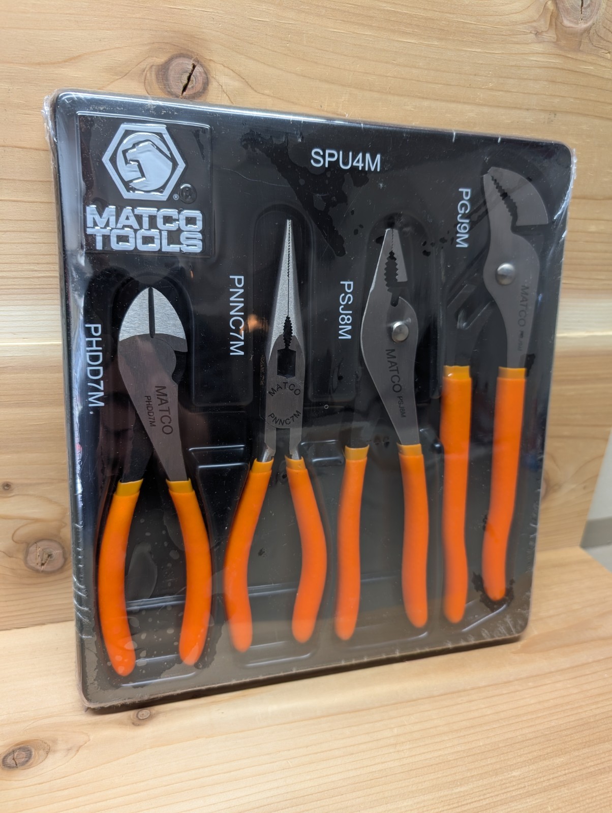 NEW Matco Tools SPU4M 4pc Universal ORANGE GRIP Pliers Set-Sealed