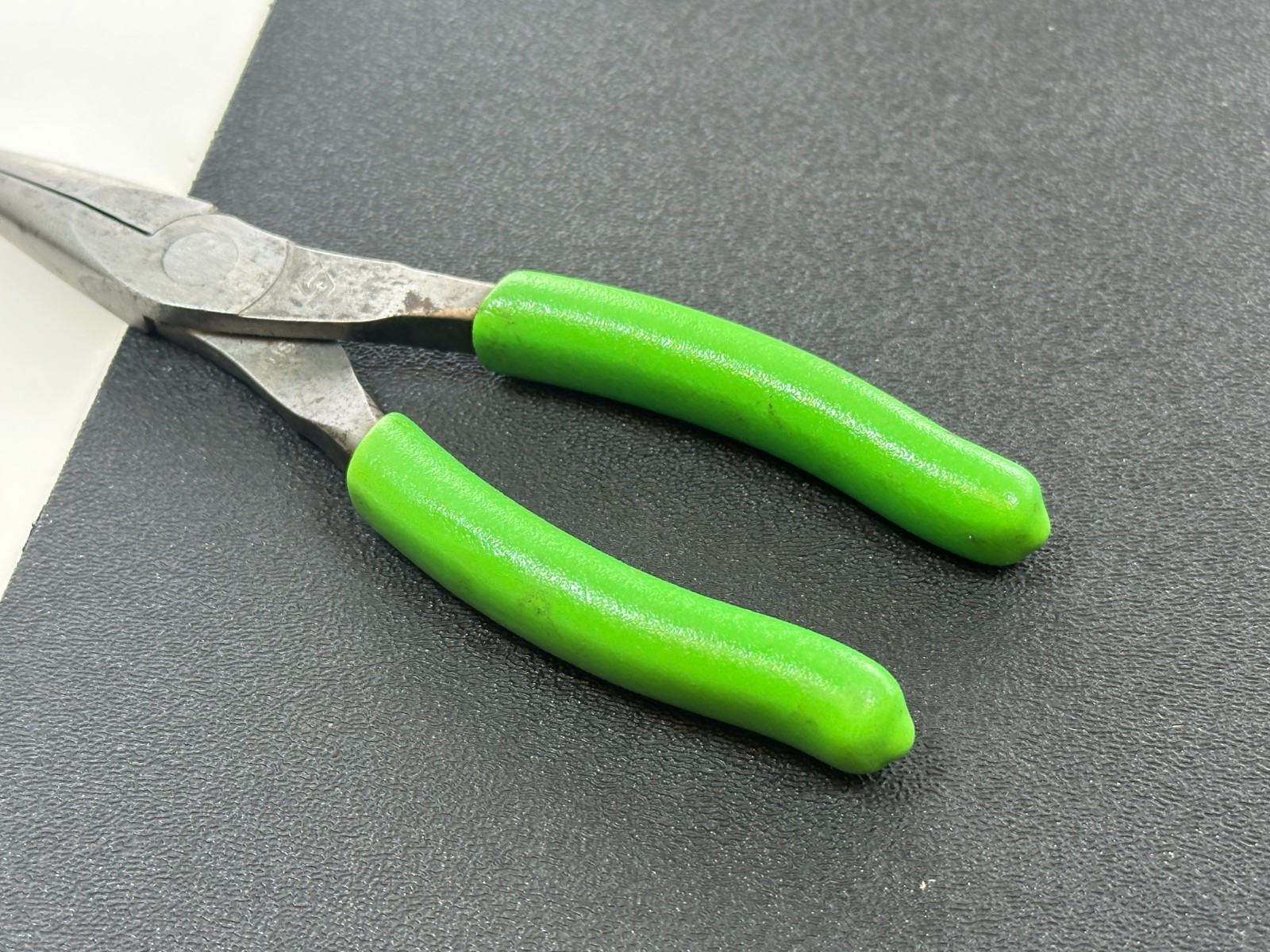 🇺🇸 Snap-on Tools USA 95ACFG GREEN 6″ Soft Comfort Grip Needle Nose Pliers