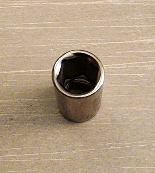 Craftsman USA 3/8″ Socket 6 Point 1/4″ Drive G2D 34596 Easy Read