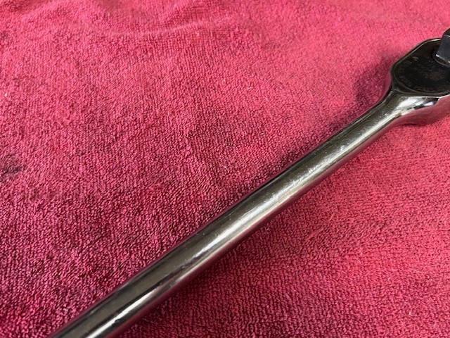 SNAP-ON TOOLS 1/2″ DR SOFT HANDLE RATCHET MODEL: SHL936A USA Ships Free!!