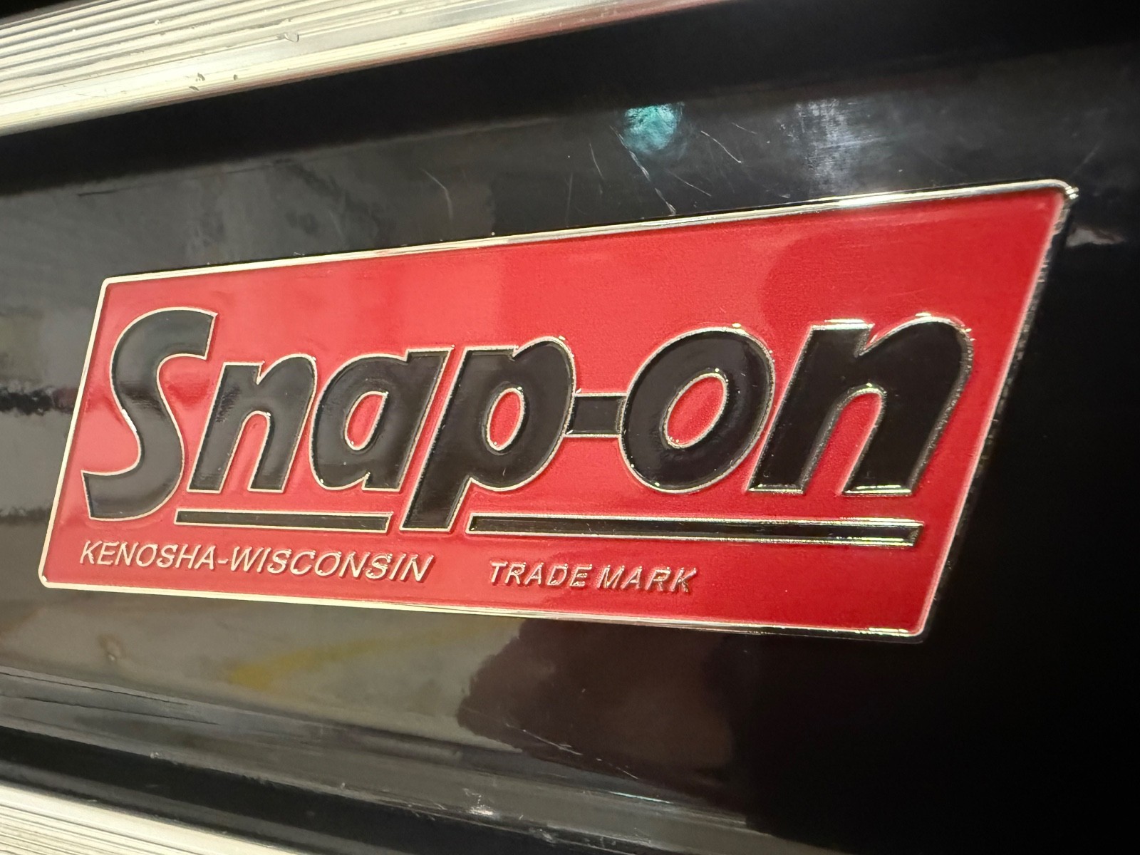 SNAP-ON Tools logo emblem VINTAGE Nameplate 1.5mm thick steel 5” x 2”.Rare.