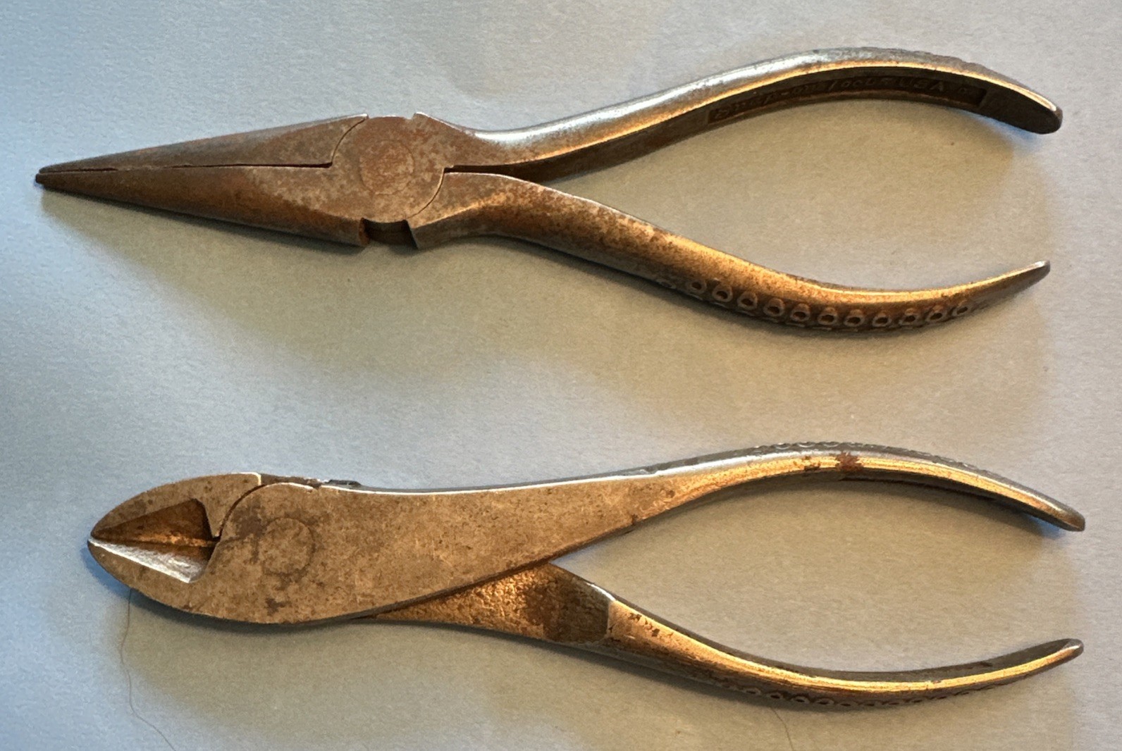 Pair Vintage Snap On Vacuum Grip #386 Diagonal Cutter & No 96 Needle Nose Pliers