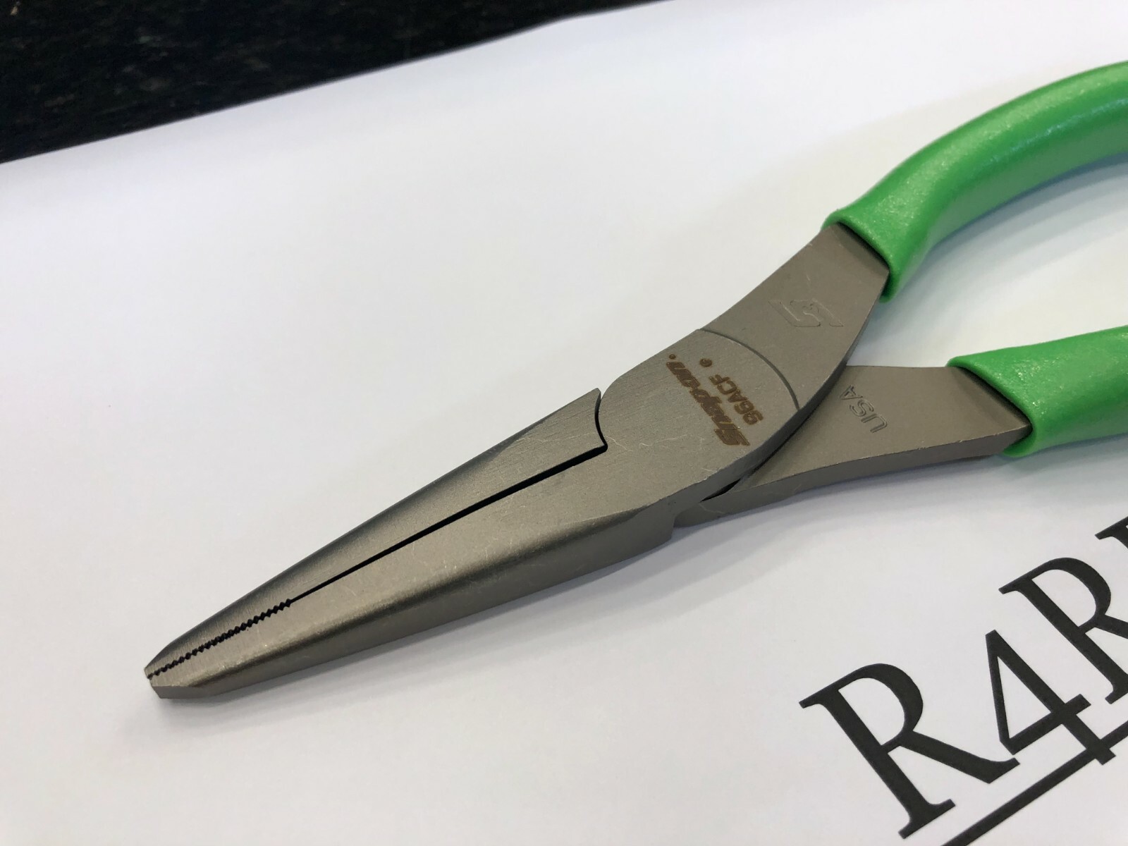 Snap-On Tools USA NEW GREEN Soft Grip 8″ Talon Grip Needle Nose Pliers 96ACFG