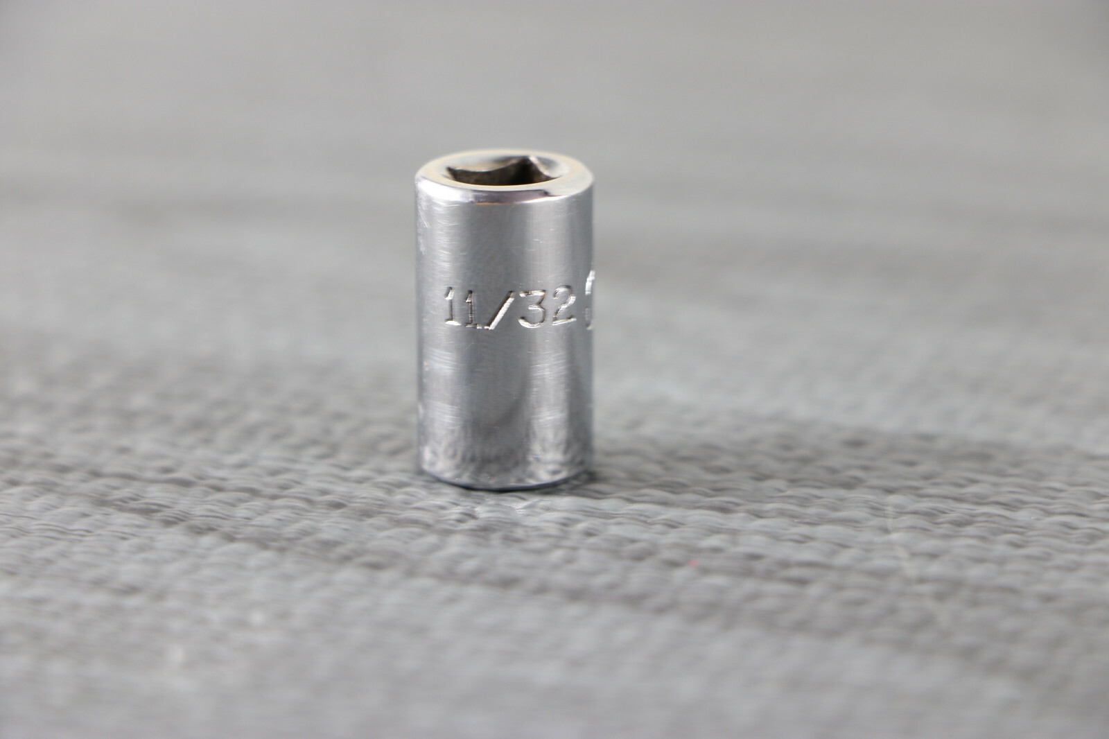 MAC Tools 11/32» SAE 1/4″ Drive 6 Point Socket M116R USA