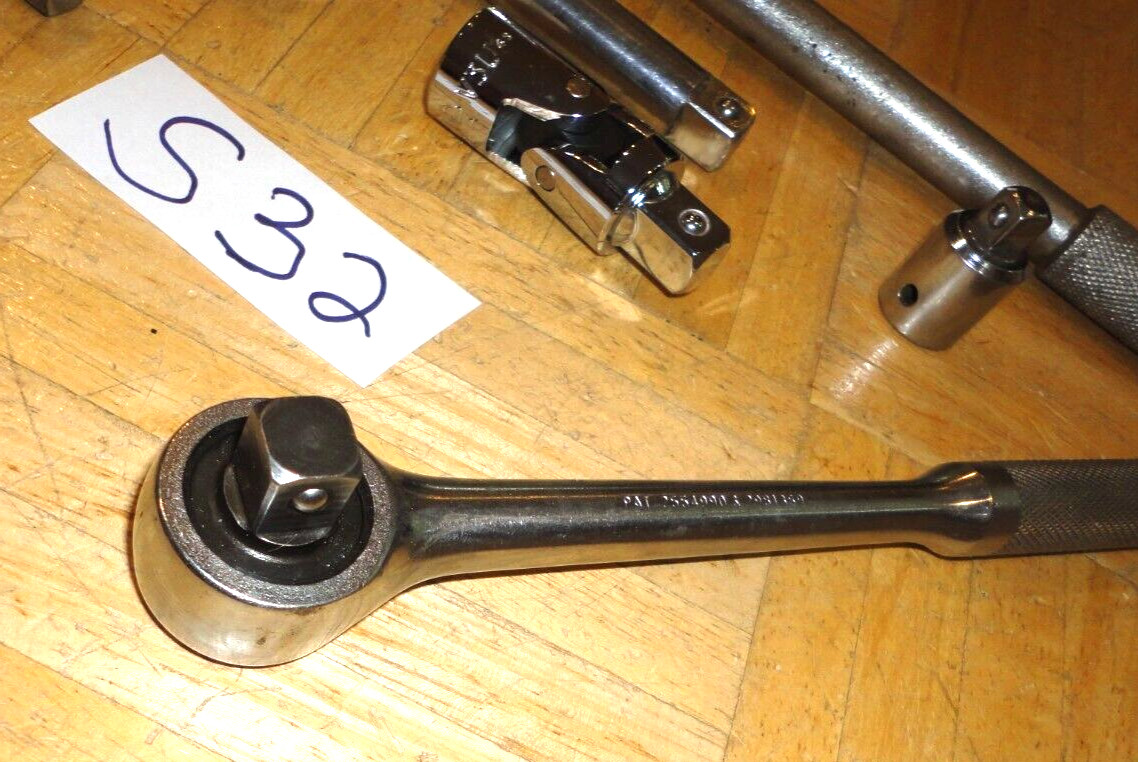 MAC TOOLS 8 PIECE 1/2 DRIVE 5 EXTENSIONS RATCHET BREAKER BAR & UNIVERSAL