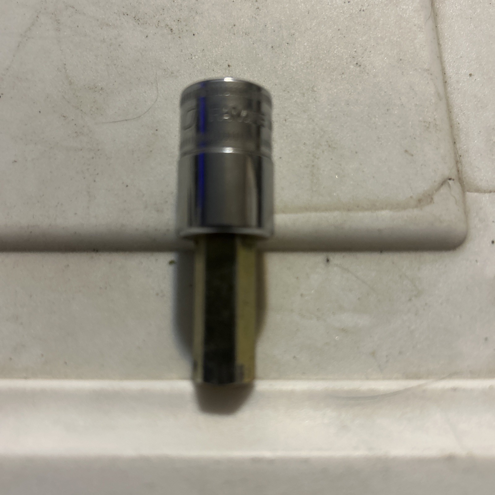 Snap-on Tools FAM10E 3/8” Dr. Metric 10mm Hex Bit Socket Driver USA 2009
