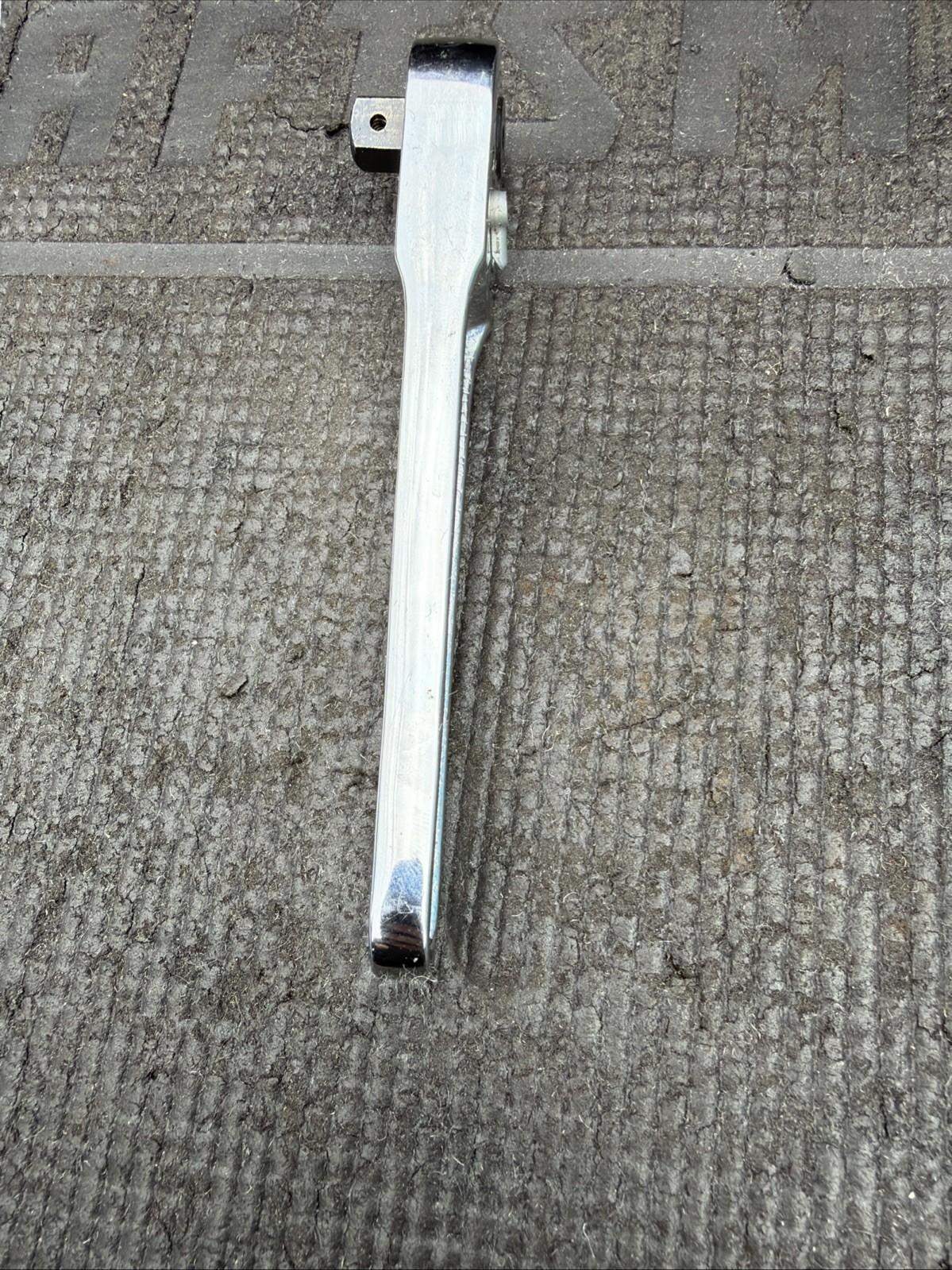Snap-On Tools USA FN720A Polish Chrome Ratchet 3/8″ Drive – Short Handle 6″ Long