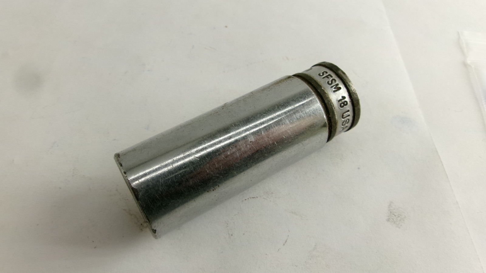 Snap-on tools 3/8″ drive 18mm metric 6 point Deep Socket SFSM18 Nice!