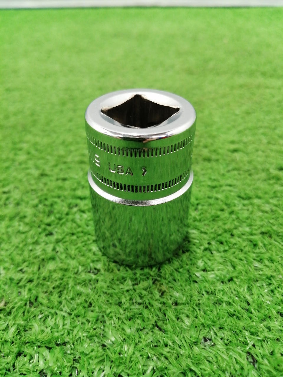 Snap-on TWM19 1/2″ Drive 6-Point Metric 19 mm Flank Drive Shallow Socket
