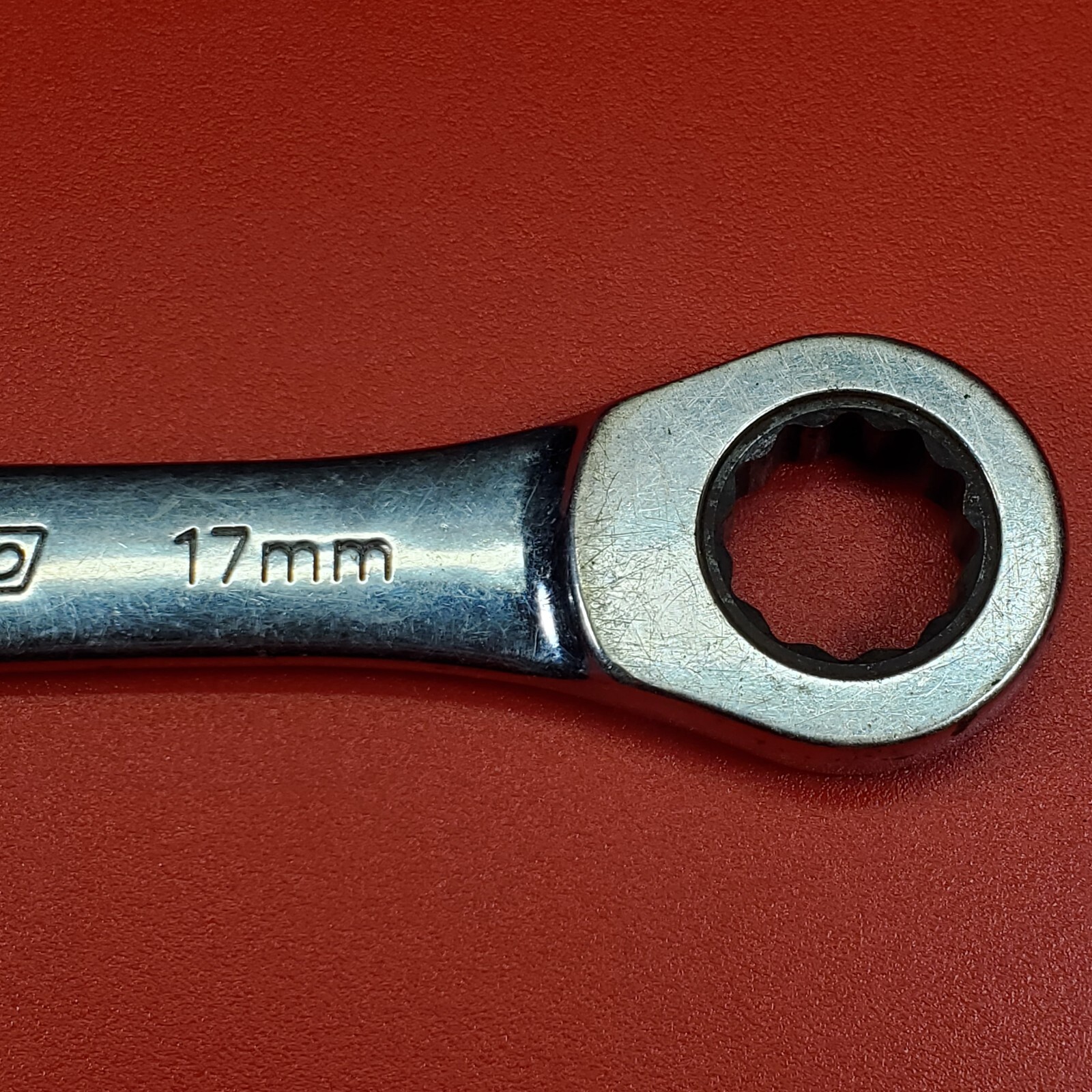 Pittsburg Pro 17mm 12 Point Ratcheting Combination Wrench