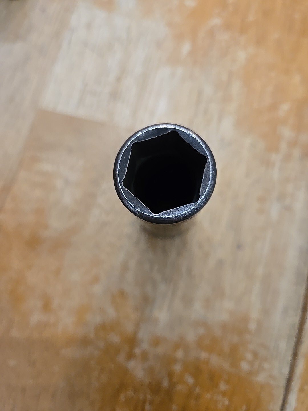 Snap On 3/8″ Drive 11/16″ 6PT SAE Deep Impact Socket SIMF220