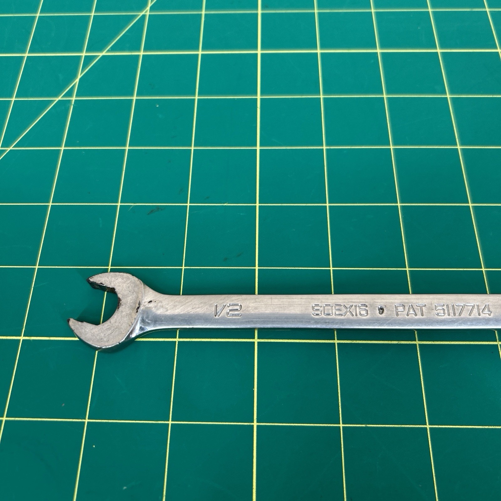 Snap On 1/2″ SAE 12-Point Drive Combination Wrench # SOEX16 MADE IN USA