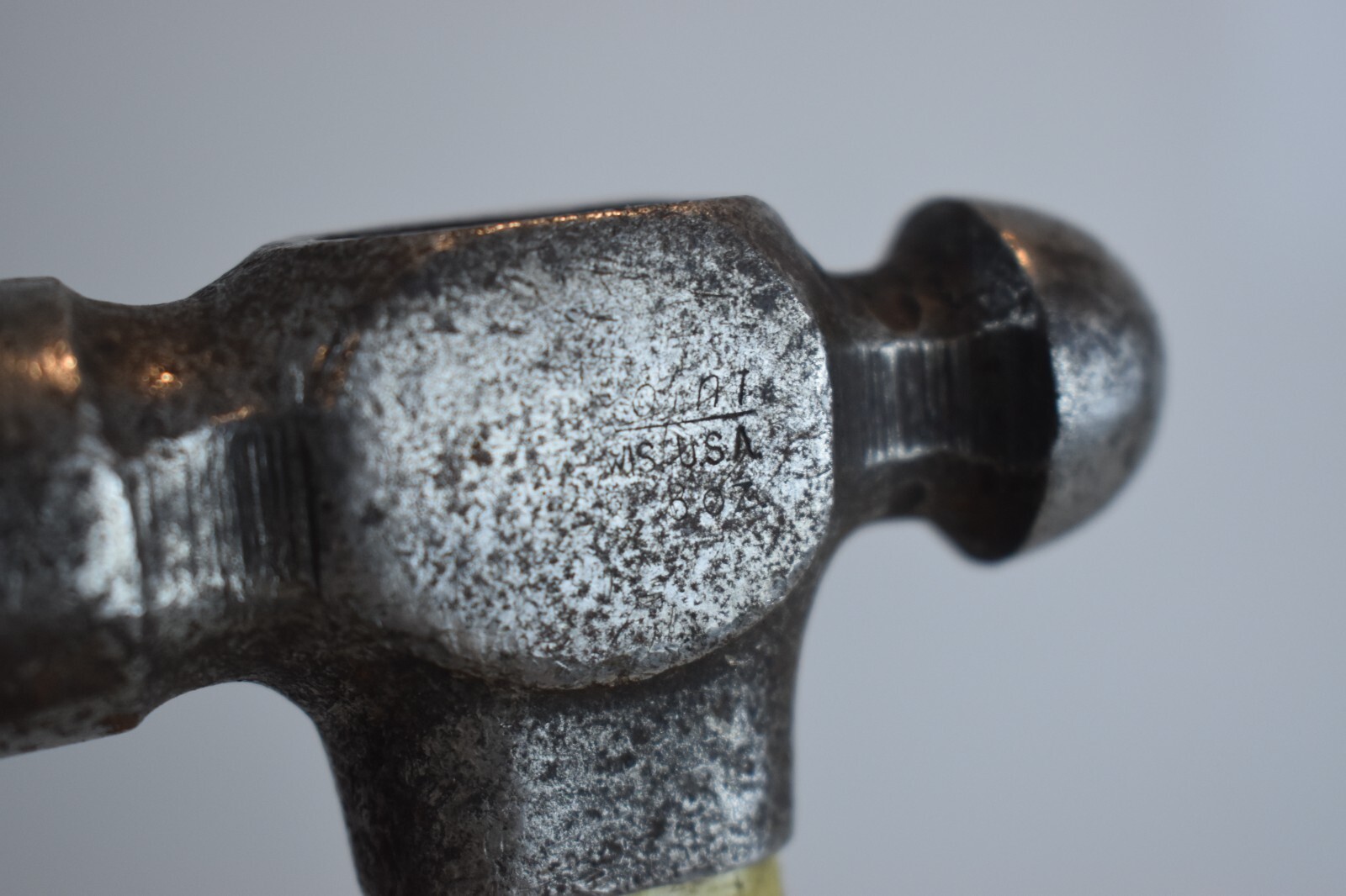 Blue Point Tools BPN8B 8 OZ Ball Peen Hammer Fiber Glass Handle USA