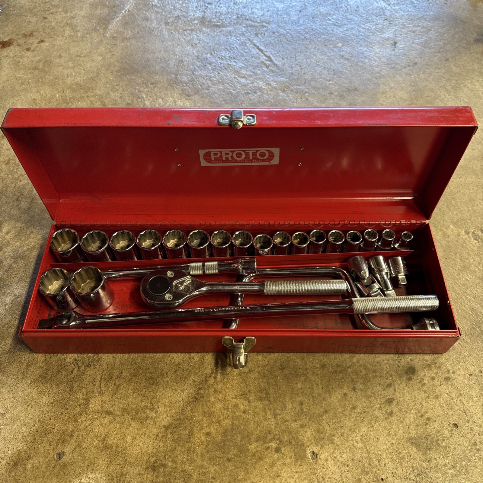 26 pc. PROTO TOOLS 1/2” DRIVE PROFESSIONAL SAE SOCKET SET 12-POINT +METAL CASE